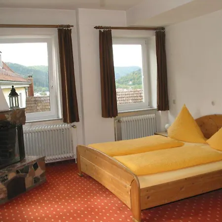 Bed & Breakfast Gaestehaus Theresia Garni Muhlheim an der Donau