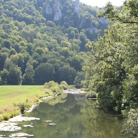 Bed & Breakfast Gaestehaus Theresia Garni Muhlheim an der Donau