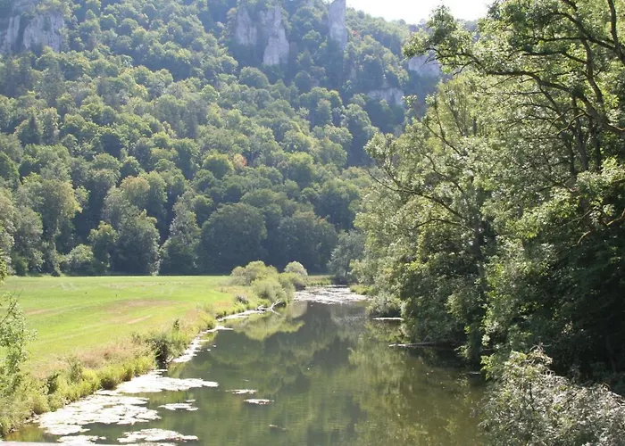 Nocleg ze śniadaniem Gaestehaus Theresia Garni Muhlheim an der Donau